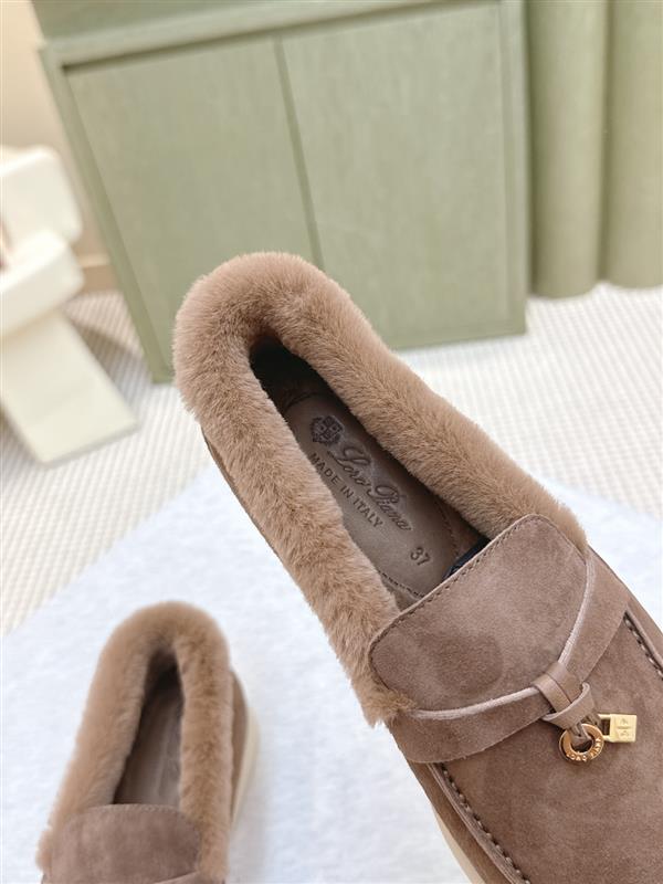 2025126104252219 440